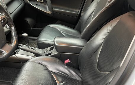 Toyota RAV4, 2010 год, 1 400 000 рублей, 8 фотография