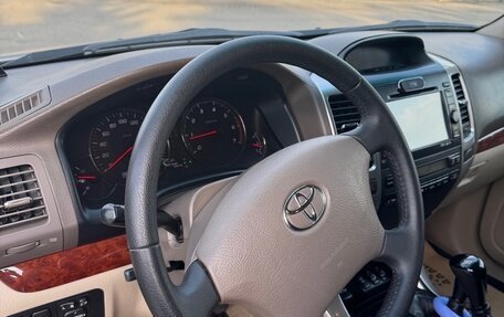 Toyota Land Cruiser Prado 120 рестайлинг, 2007 год, 2 500 000 рублей, 4 фотография