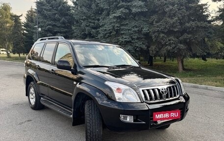 Toyota Land Cruiser Prado 120 рестайлинг, 2007 год, 2 500 000 рублей, 7 фотография
