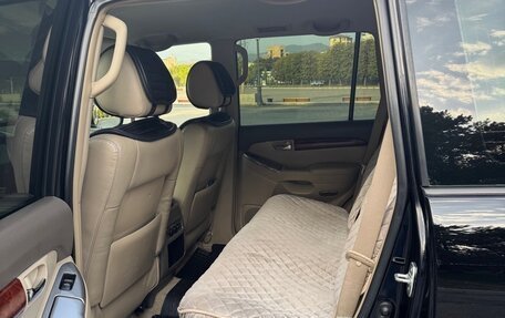 Toyota Land Cruiser Prado 120 рестайлинг, 2007 год, 2 500 000 рублей, 13 фотография