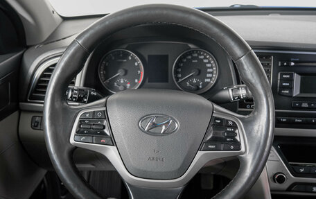 Hyundai Elantra VI рестайлинг, 2018 год, 1 399 000 рублей, 16 фотография