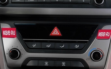 Hyundai Elantra VI рестайлинг, 2018 год, 1 399 000 рублей, 21 фотография