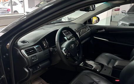 Toyota Camry, 2016 год, 1 550 000 рублей, 13 фотография