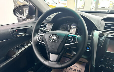 Toyota Camry, 2016 год, 1 550 000 рублей, 14 фотография