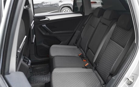 Volkswagen Tiguan II, 2019 год, 2 449 000 рублей, 9 фотография