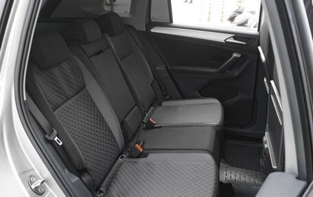 Volkswagen Tiguan II, 2019 год, 2 449 000 рублей, 7 фотография