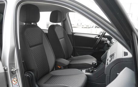 Volkswagen Tiguan II, 2019 год, 2 449 000 рублей, 8 фотография