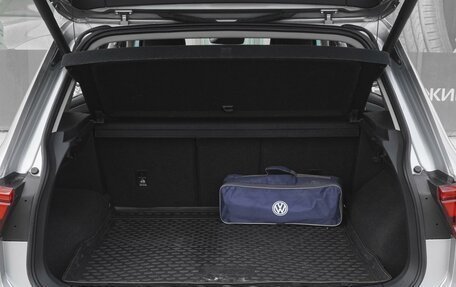 Volkswagen Tiguan II, 2019 год, 2 449 000 рублей, 19 фотография