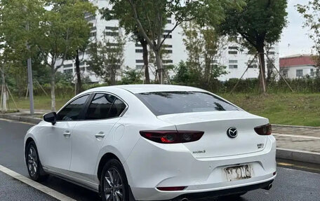 Mazda 3, 2021 год, 1 650 000 рублей, 14 фотография