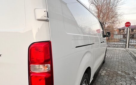 Peugeot Expert, 2021 год, 2 390 000 рублей, 14 фотография