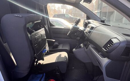 Peugeot Expert, 2021 год, 2 390 000 рублей, 25 фотография