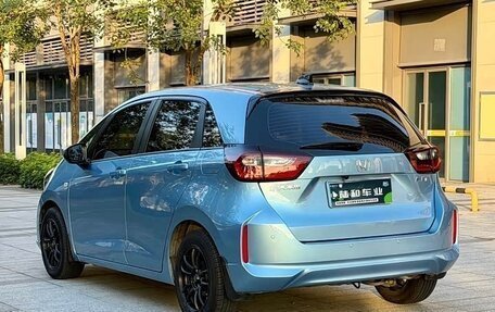 Honda Fit, 2021 год, 1 500 000 рублей, 7 фотография