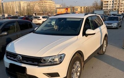 Volkswagen Tiguan II, 2019 год, 3 000 000 рублей, 1 фотография