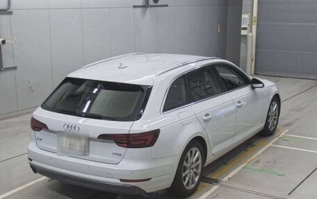 Audi A4, 2017 год, 1 550 000 рублей, 4 фотография