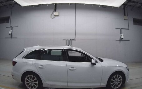 Audi A4, 2017 год, 1 550 000 рублей, 5 фотография