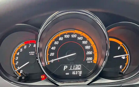 Toyota Yaris XP150 рестайлинг, 2022 год, 1 560 000 рублей, 14 фотография