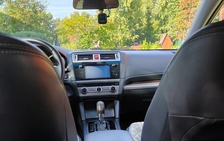 Subaru Outback IV рестайлинг, 2016 год, 2 400 000 рублей, 23 фотография