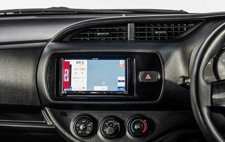 Toyota Vitz, 2018 год, 930 000 рублей, 11 фотография