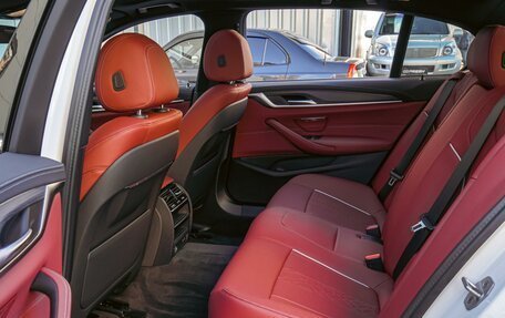 BMW 5 серия, 2023 год, 5 650 000 рублей, 11 фотография