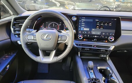 Lexus RX IV рестайлинг, 2023 год, 11 898 000 рублей, 19 фотография