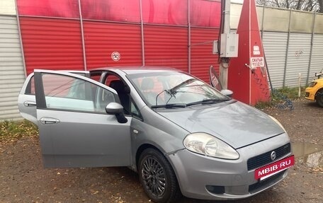 Fiat Punto III Punto Evo рестайлинг, 2006 год, 350 000 рублей, 4 фотография