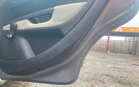 Fiat Punto III Punto Evo рестайлинг, 2006 год, 350 000 рублей, 16 фотография