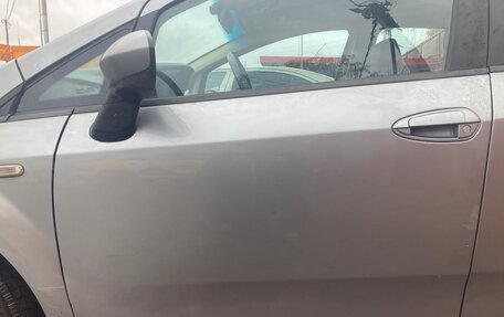 Fiat Punto III Punto Evo рестайлинг, 2006 год, 350 000 рублей, 17 фотография