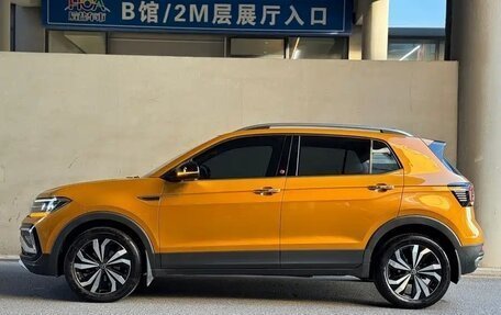 Volkswagen T-Cross I, 2022 год, 1 692 000 рублей, 4 фотография