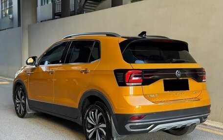 Volkswagen T-Cross I, 2022 год, 1 692 000 рублей, 5 фотография