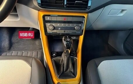 Volkswagen T-Cross I, 2022 год, 1 692 000 рублей, 12 фотография