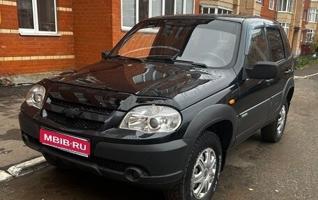 Chevrolet Niva I рестайлинг, 2010 год, 385 000 рублей, 1 фотография