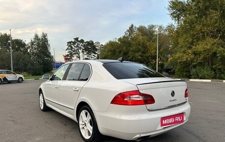 Skoda Superb III рестайлинг, 2011 год, 895 000 рублей, 1 фотография