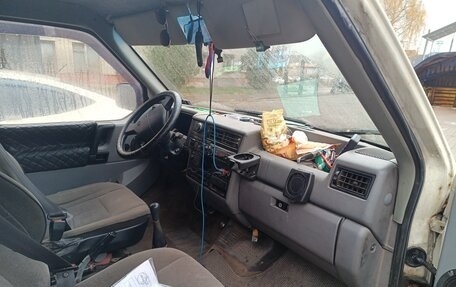 Volkswagen Transporter T4, 1991 год, 350 000 рублей, 2 фотография