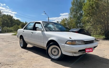 Toyota Carina, 1989 год, 305 000 рублей, 1 фотография