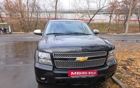 Chevrolet Tahoe III, 2012 год, 165 000 рублей, 7 фотография