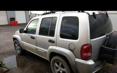 Jeep Cherokee, 2003 год, 650 000 рублей, 2 фотография