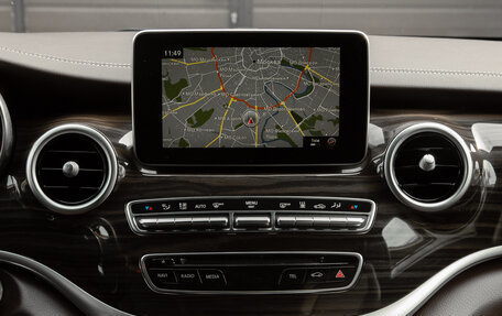 Mercedes-Benz V-Класс, 2016 год, 4 050 000 рублей, 18 фотография