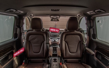 Mercedes-Benz V-Класс, 2016 год, 4 050 000 рублей, 22 фотография