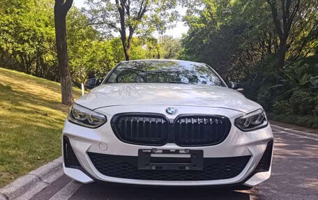 BMW 1 серия, 2021 год, 1 780 000 рублей, 3 фотография