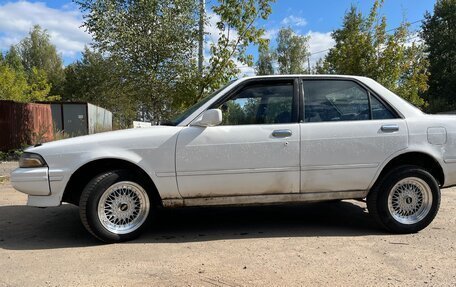 Toyota Carina, 1989 год, 305 000 рублей, 3 фотография