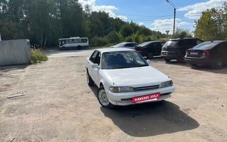 Toyota Carina, 1989 год, 305 000 рублей, 2 фотография
