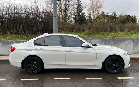 BMW 3 серия, 2017 год, 2 400 000 рублей, 5 фотография