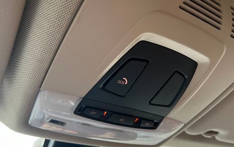 BMW 3 серия, 2017 год, 2 400 000 рублей, 27 фотография