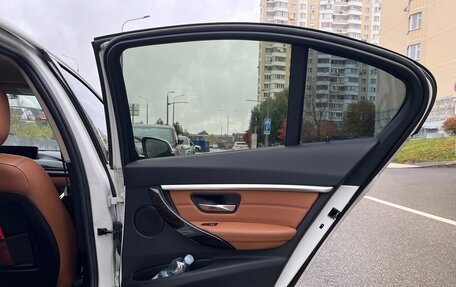 BMW 3 серия, 2017 год, 2 400 000 рублей, 36 фотография