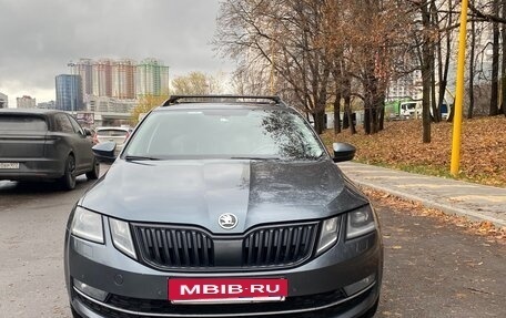 Skoda Octavia, 2017 год, 1 765 000 рублей, 8 фотография
