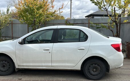 Renault Logan II, 2017 год, 720 000 рублей, 4 фотография