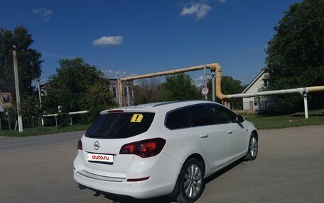 Opel Astra J, 2012 год, 590 000 рублей, 4 фотография