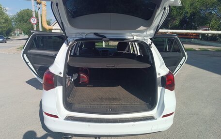 Opel Astra J, 2012 год, 590 000 рублей, 6 фотография