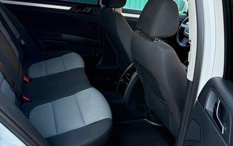 Skoda Superb III рестайлинг, 2011 год, 780 000 рублей, 11 фотография