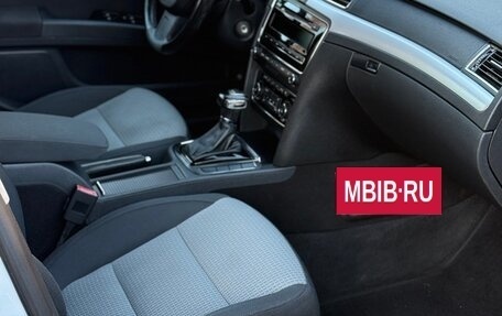 Skoda Superb III рестайлинг, 2011 год, 780 000 рублей, 9 фотография